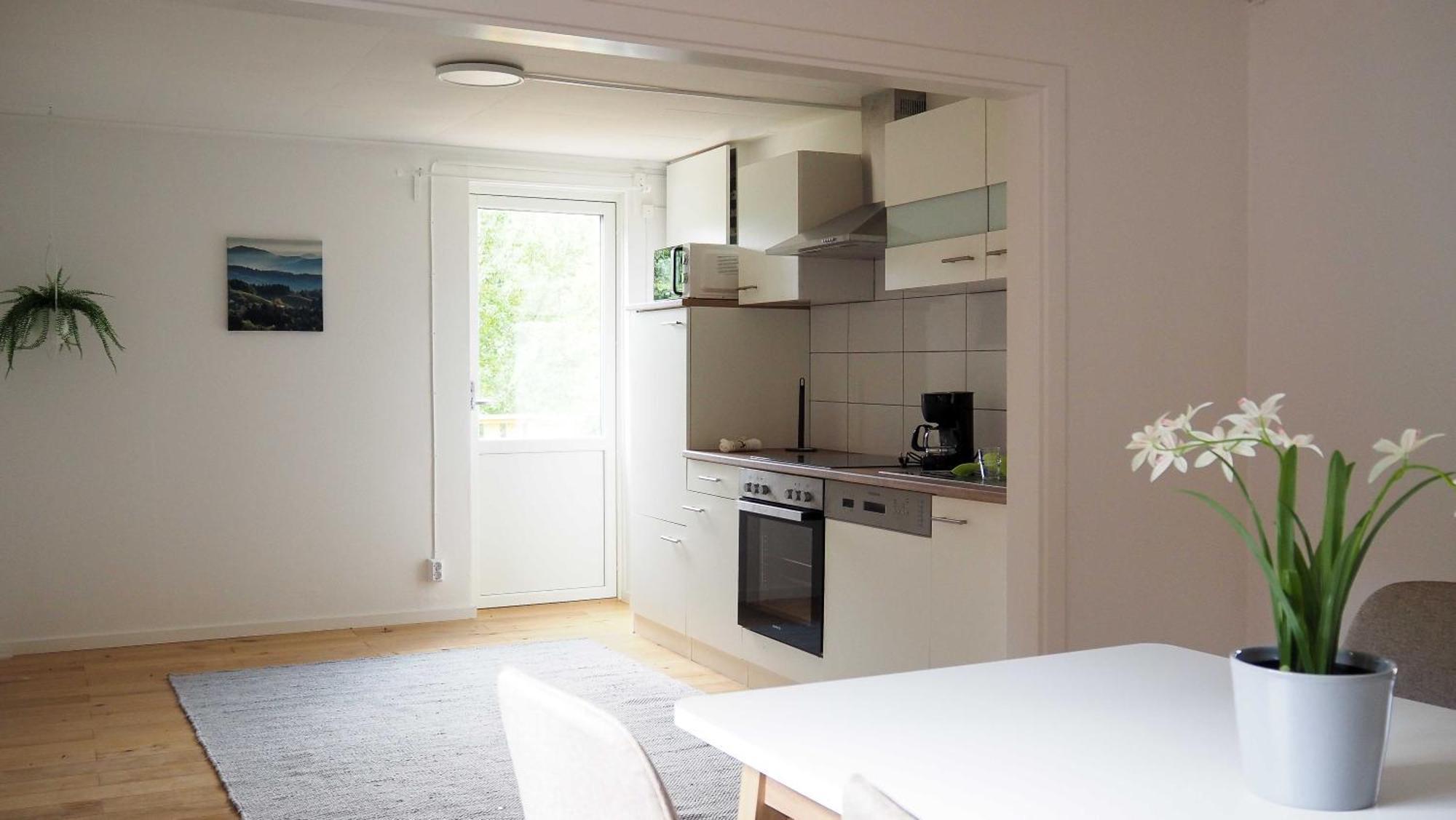 Komplett Laegenhet Med Sjoeutsikt Malmon Exteriör bild
