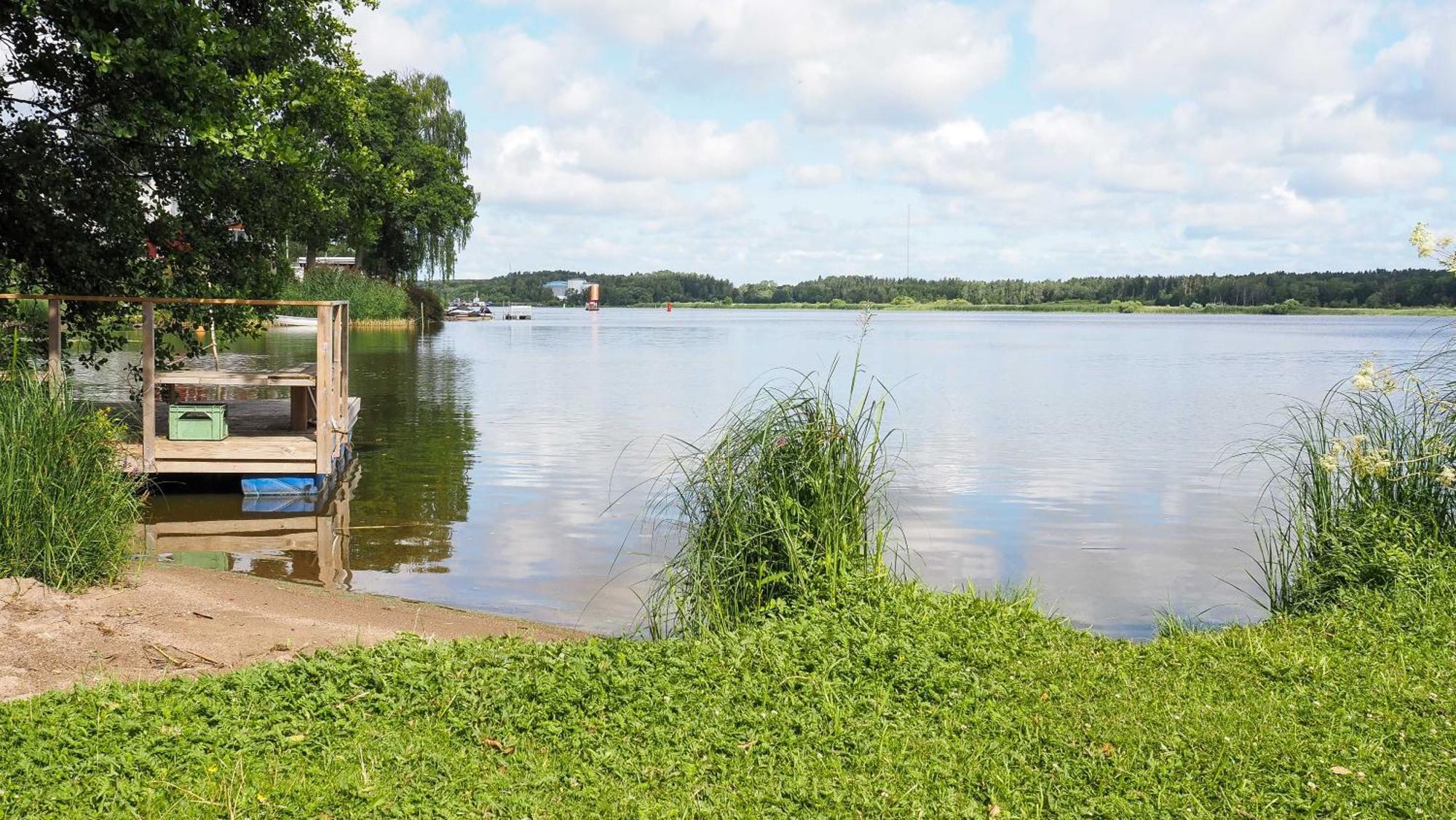 Komplett Laegenhet Med Sjoeutsikt Malmon Exteriör bild