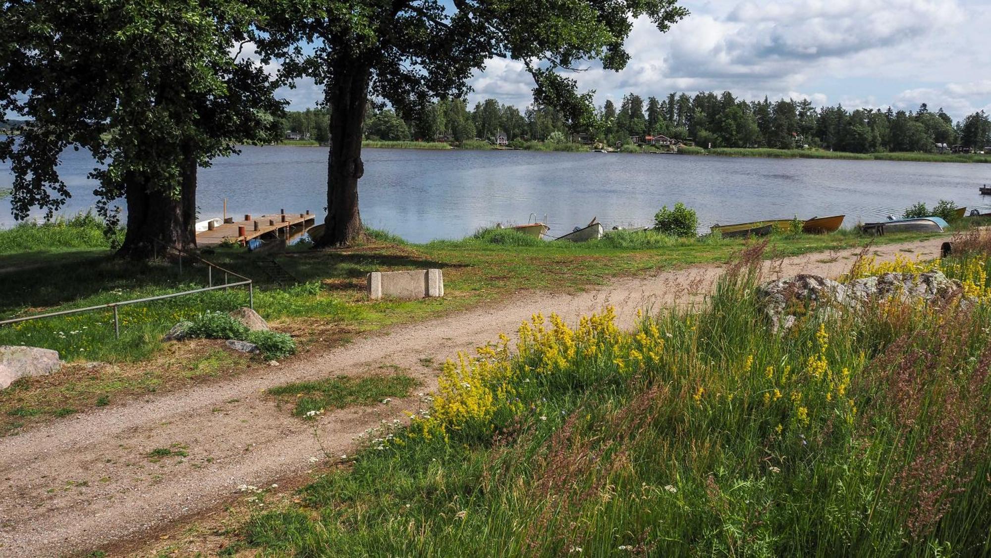 Komplett Laegenhet Med Sjoeutsikt Malmon Exteriör bild